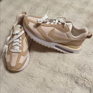 Nike Women's Beige and White Sneakers